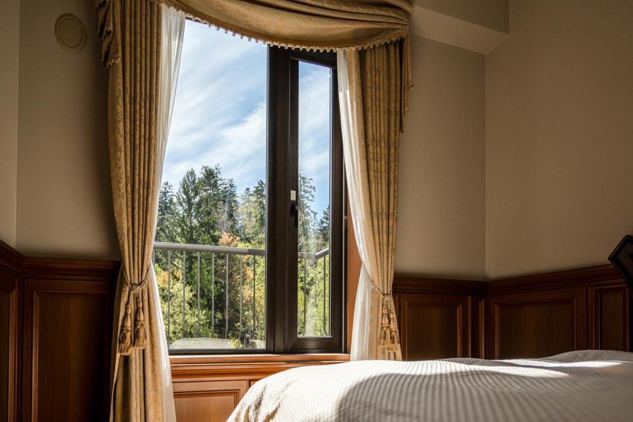 Higashikawa Asahidake Onsen Hotel Bear Monte Экстерьер фото