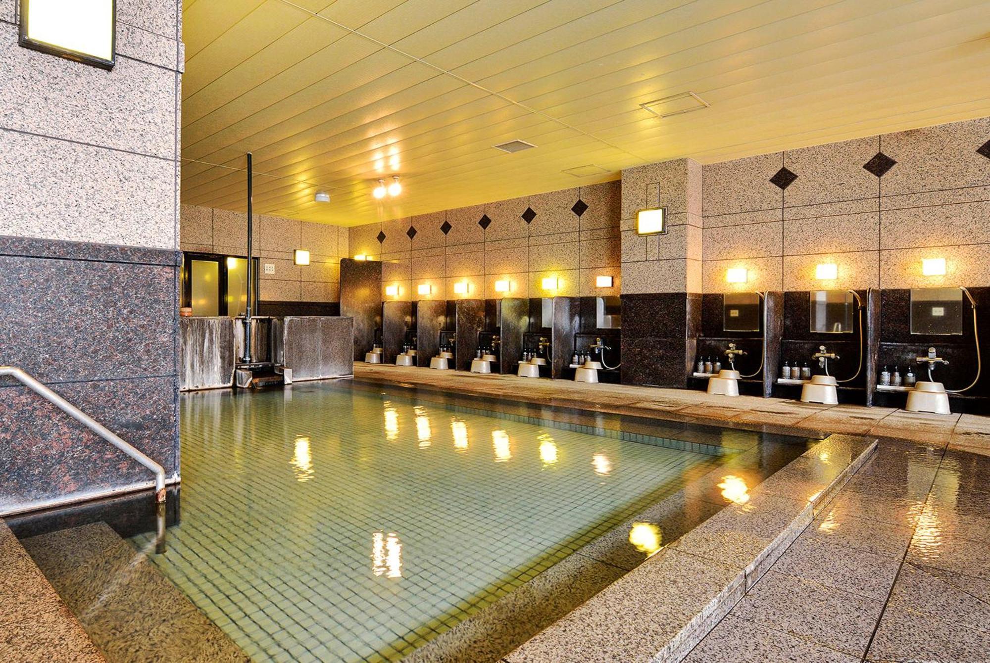 Higashikawa Asahidake Onsen Hotel Bear Monte Экстерьер фото